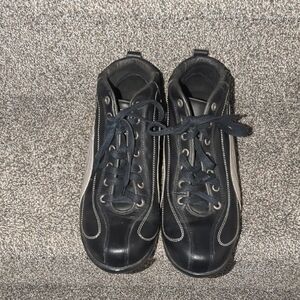 Puma Men's Black Sneakers with Gray Details